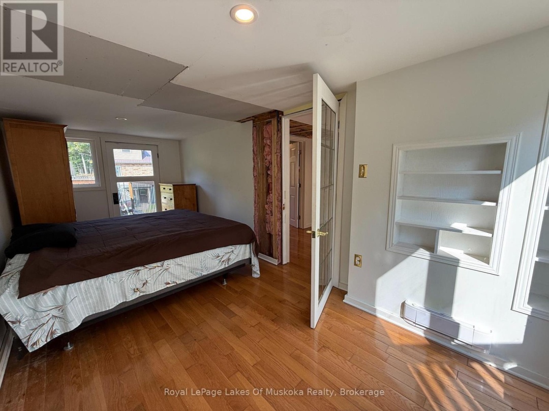 48 KITCHEN ROAD S, 