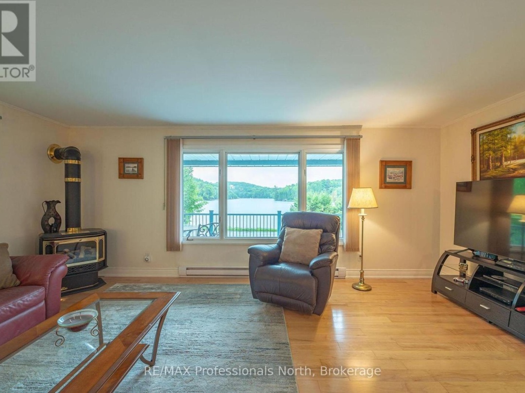 1981 HORSESHOE LAKE ROAD, 