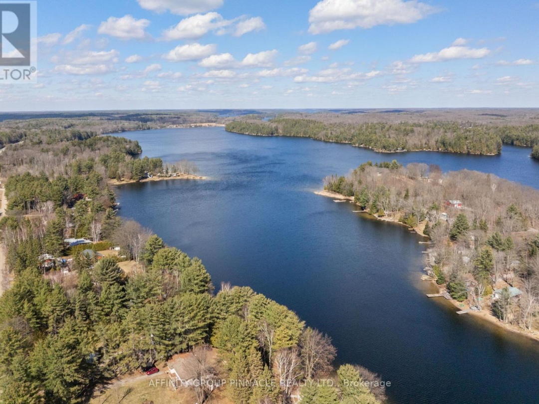 1150 MOORE LAKE ESTATES ROAD, Moore Lake