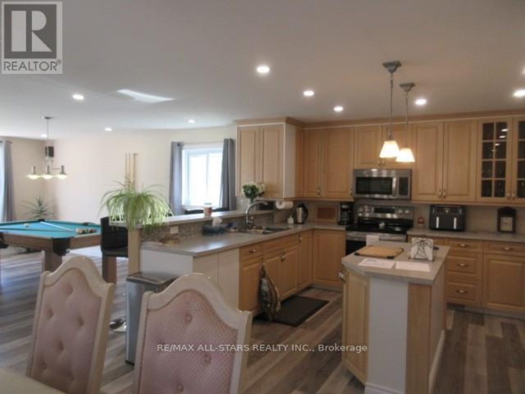 47 NEED STREET, Kawartha Lakes (Bobcaygeon)