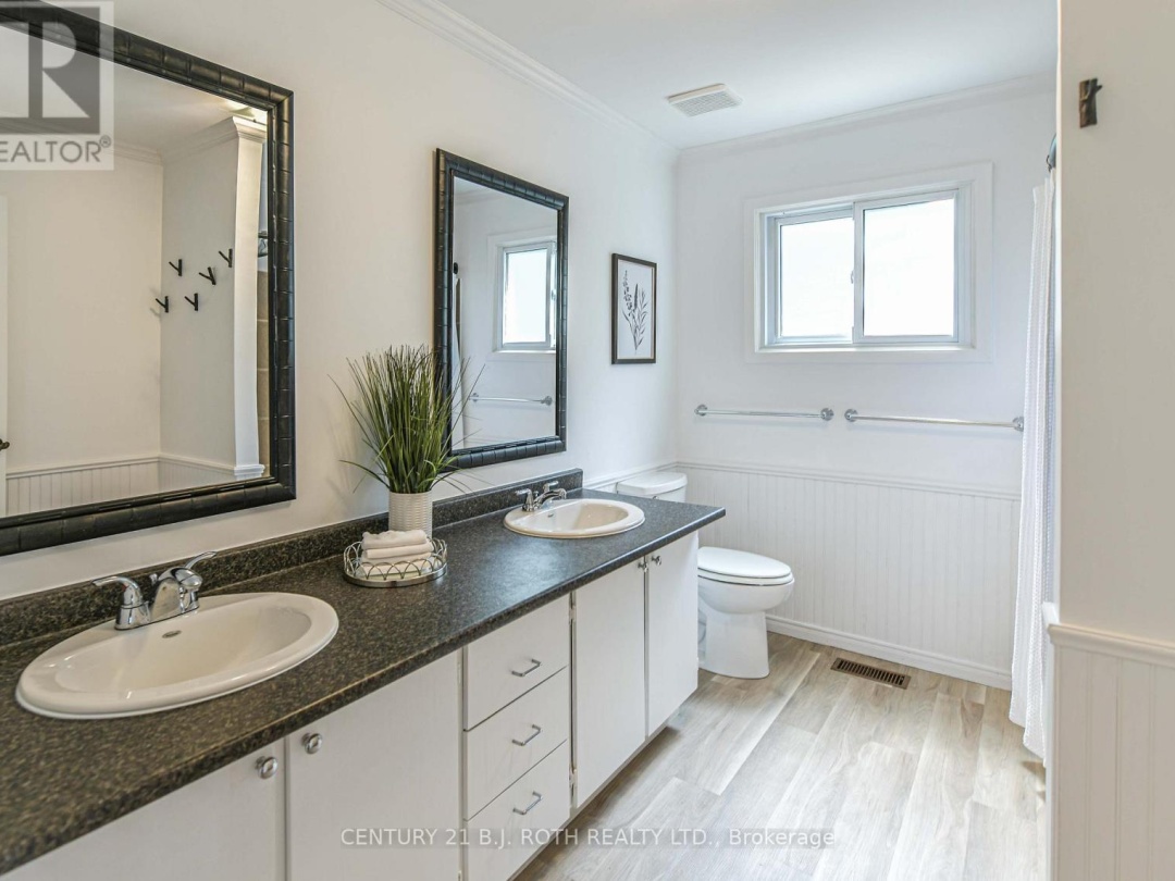 71 CAMPBELL BEACH ROAD, Dalrymple Lake