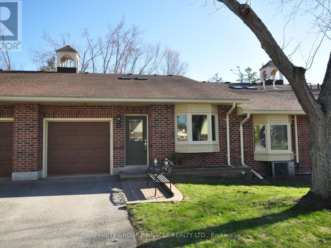 35 - 194 CEDAR BEACH ROAD, Lake Simcoe