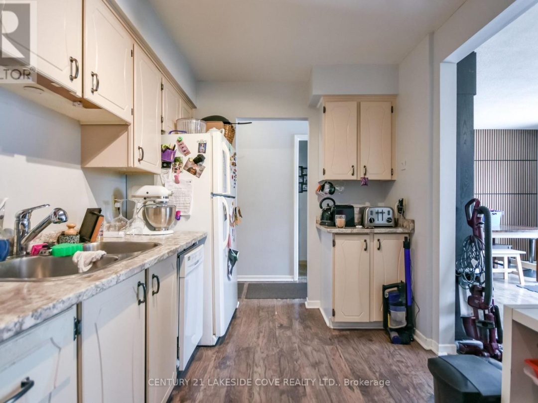18 - 67 FITTONS ROAD E, Orillia