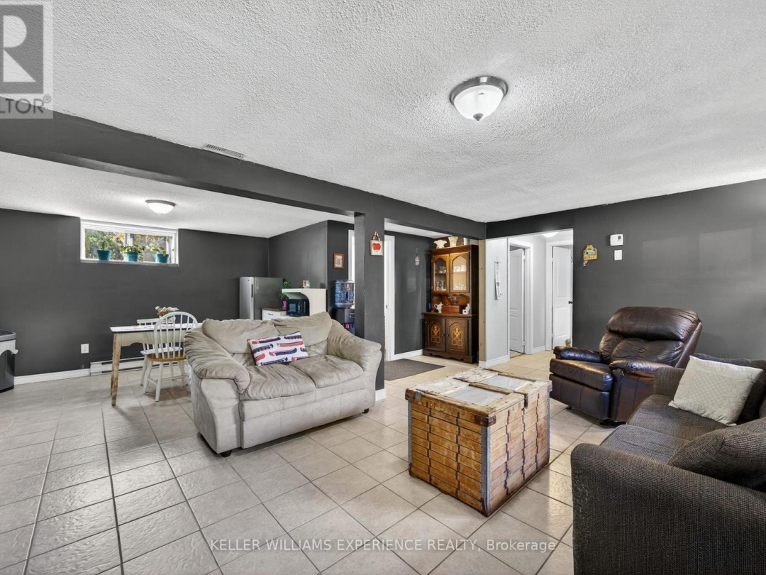 10 CONDER DRIVE, 