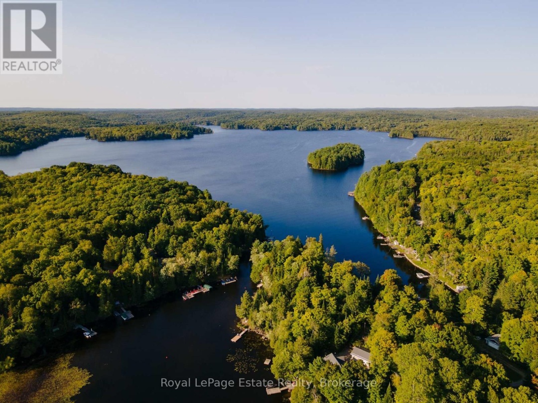 1157 BETWEEN LAKES TRAIL, 
