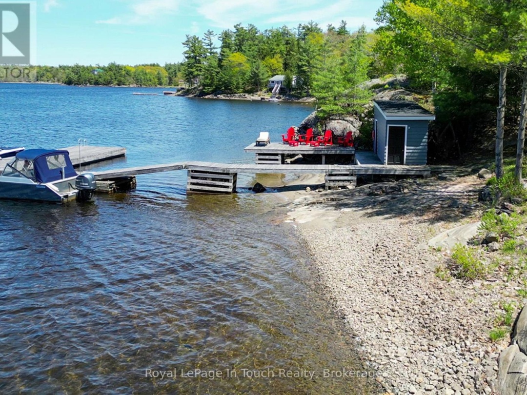 15052 GEORGIAN BAY SHORE, Georgian Bay