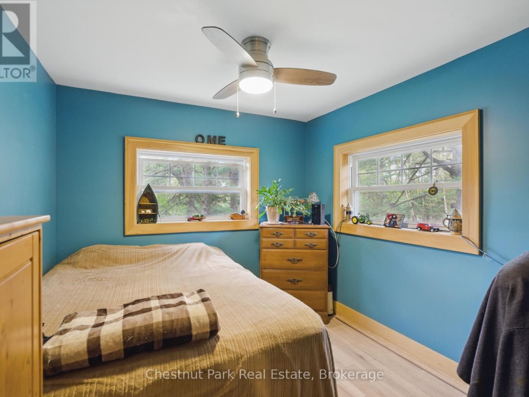 1258 RAVENSCLIFFE ROAD, 