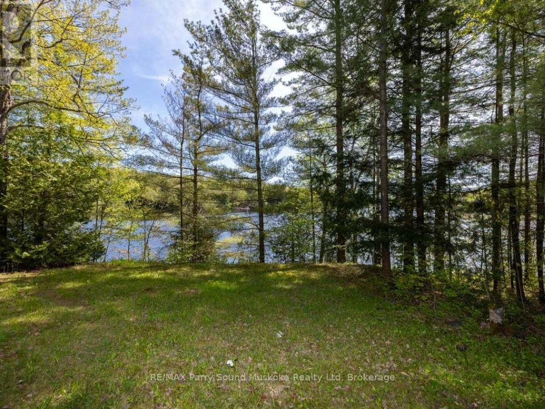14 BURNEGIE LANE, Otter Lake