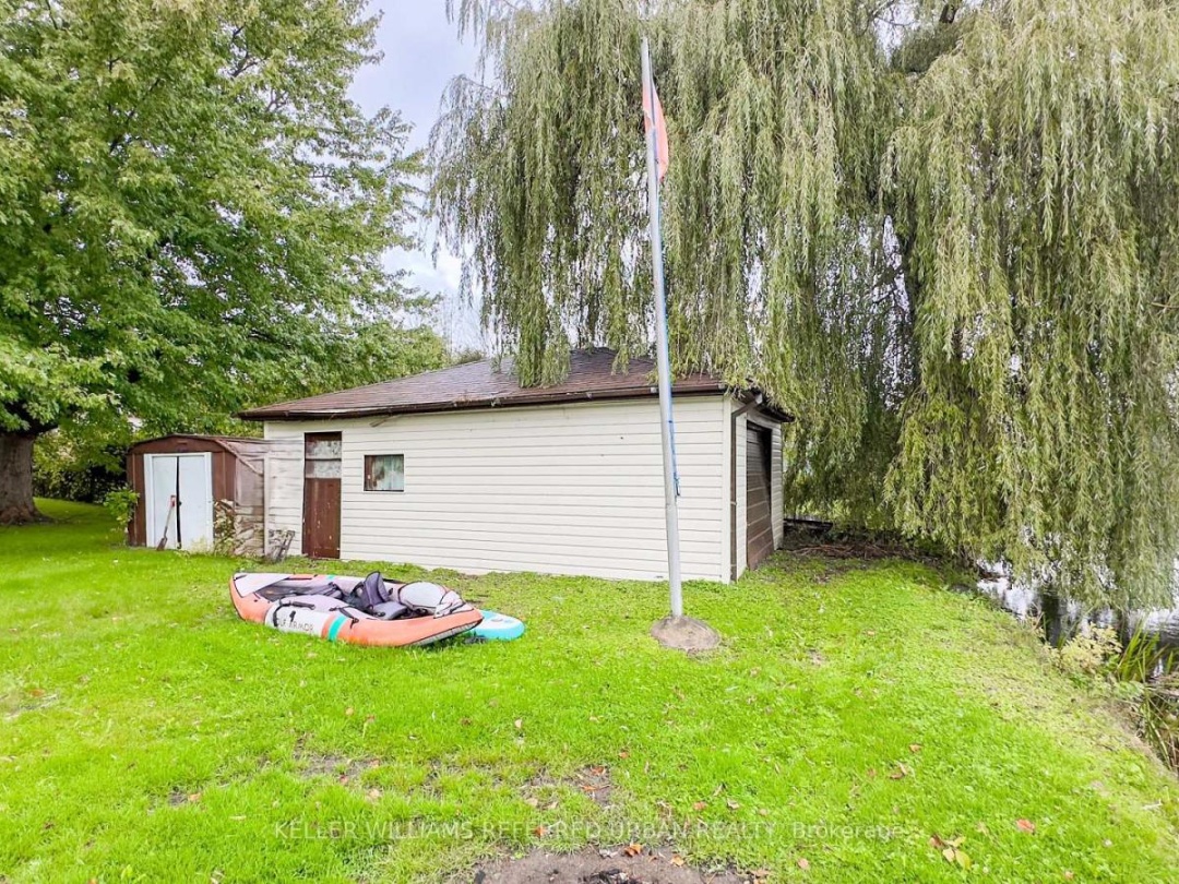 33 Shelley Drive, Scugog Lake