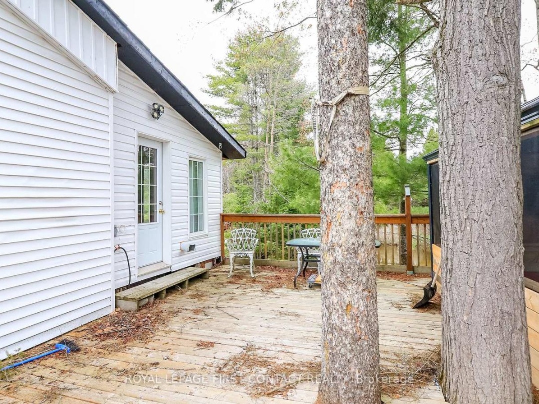 1088 COLONY ROAD, South Branch Muskoka River