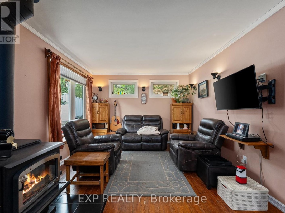 6566 PIONEER VILLAGE LANE, 