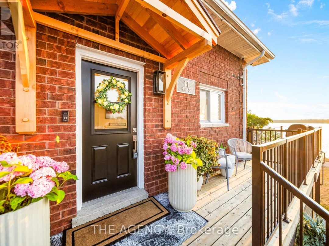 11 FIFTH STREET, Sturgeon Lake