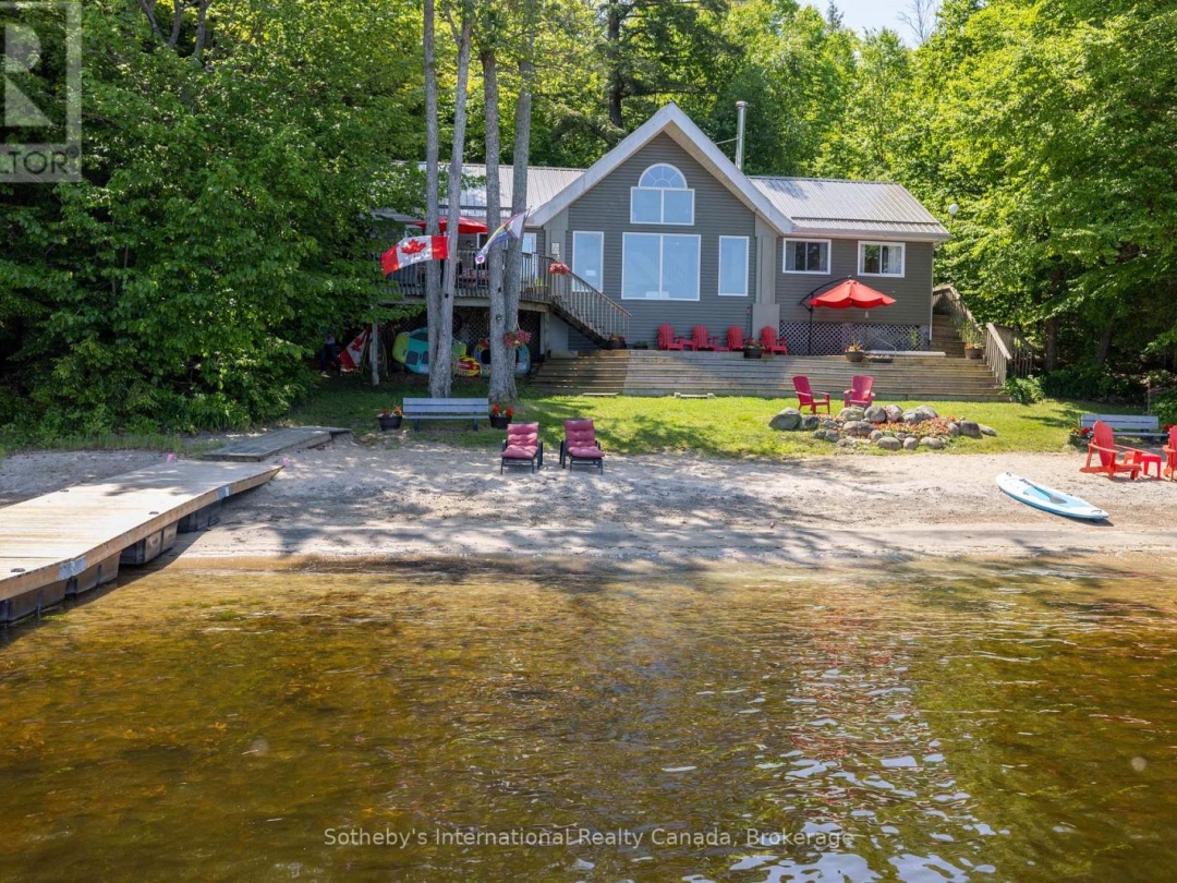 71 B717 ISLAND, Georgian Bay
