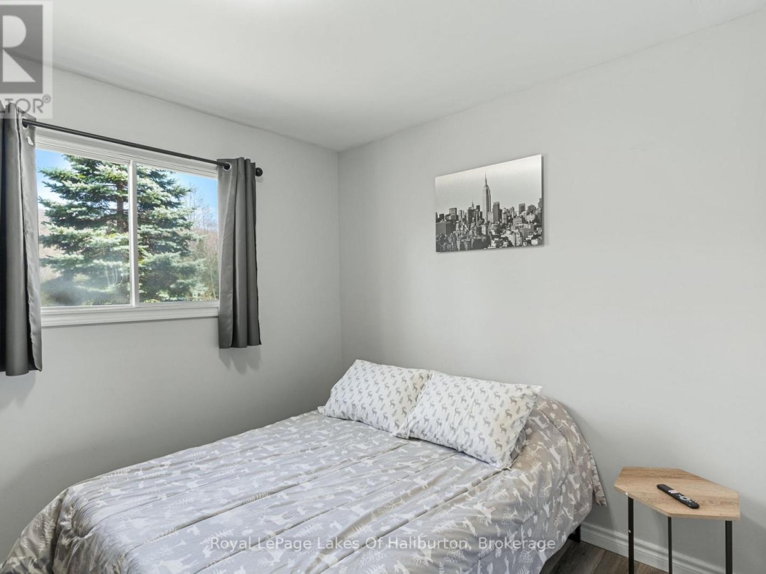 1027 SPENCERS TRAIL, Salerno Lake