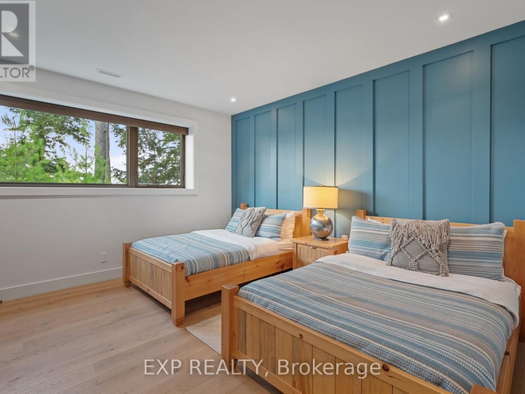 124 Claren Crescent, Lake Vernon