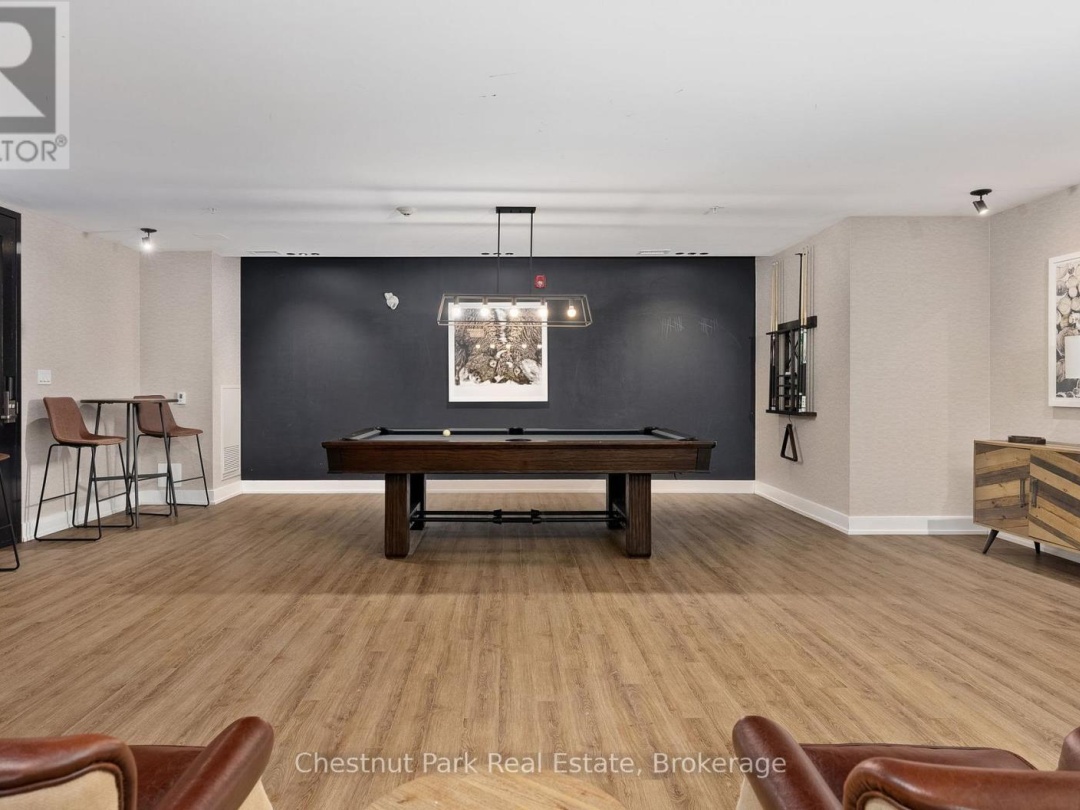 206 - 25 PEN LAKE POINT ROAD, Peninsula Lake