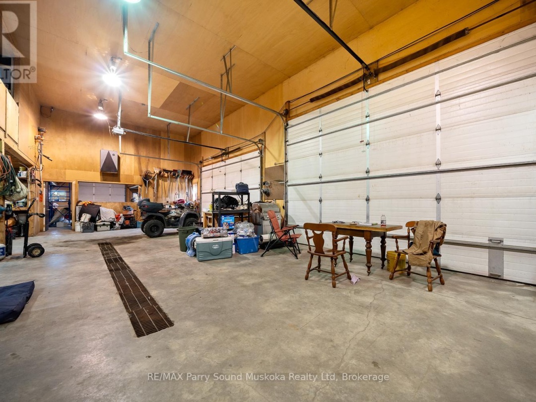 92 BLUE LAKE ROAD, Murdock Lake