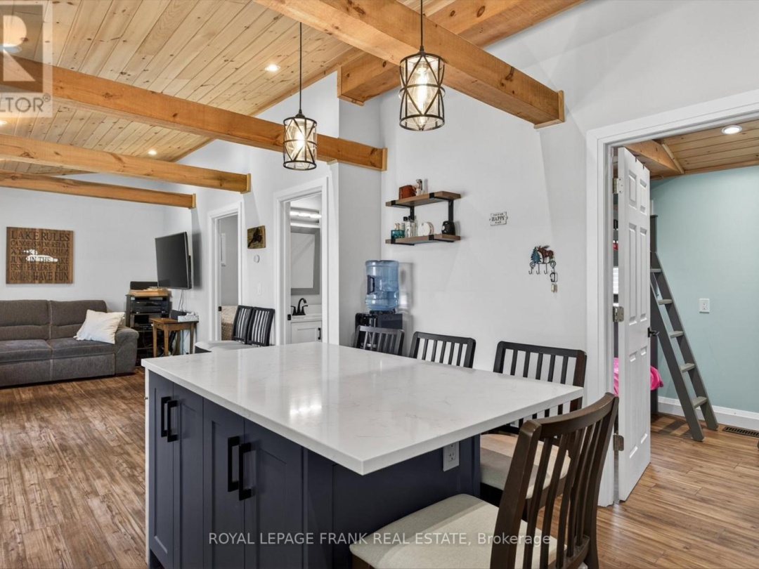42 SUNSET COURT, Little Bald Lake