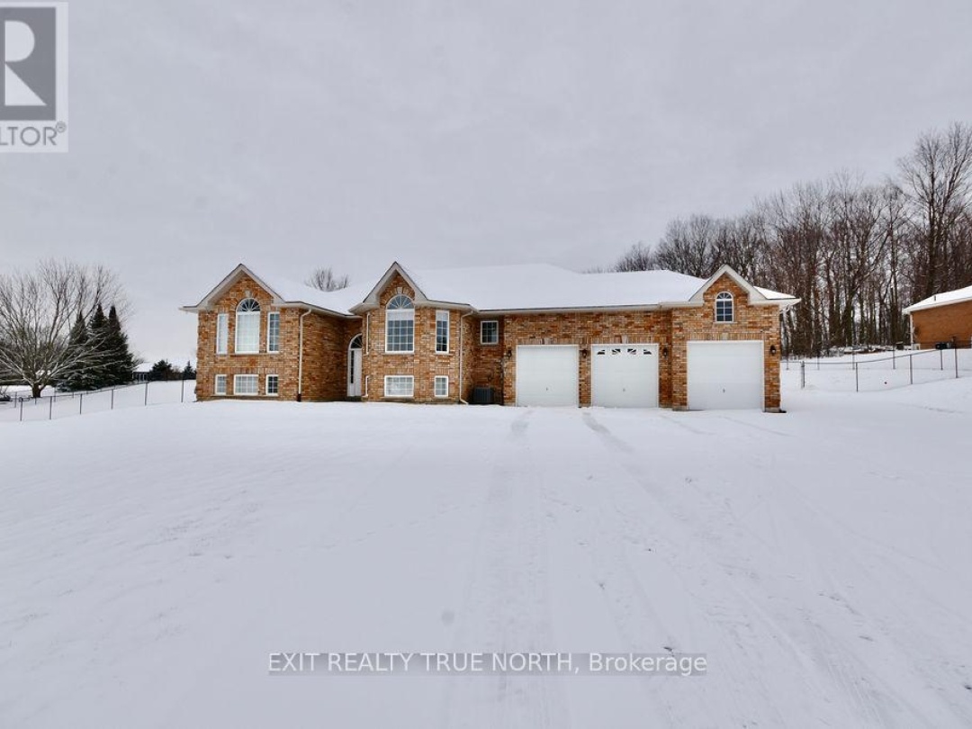 1348 Hawk Ridge Crescent, Severn