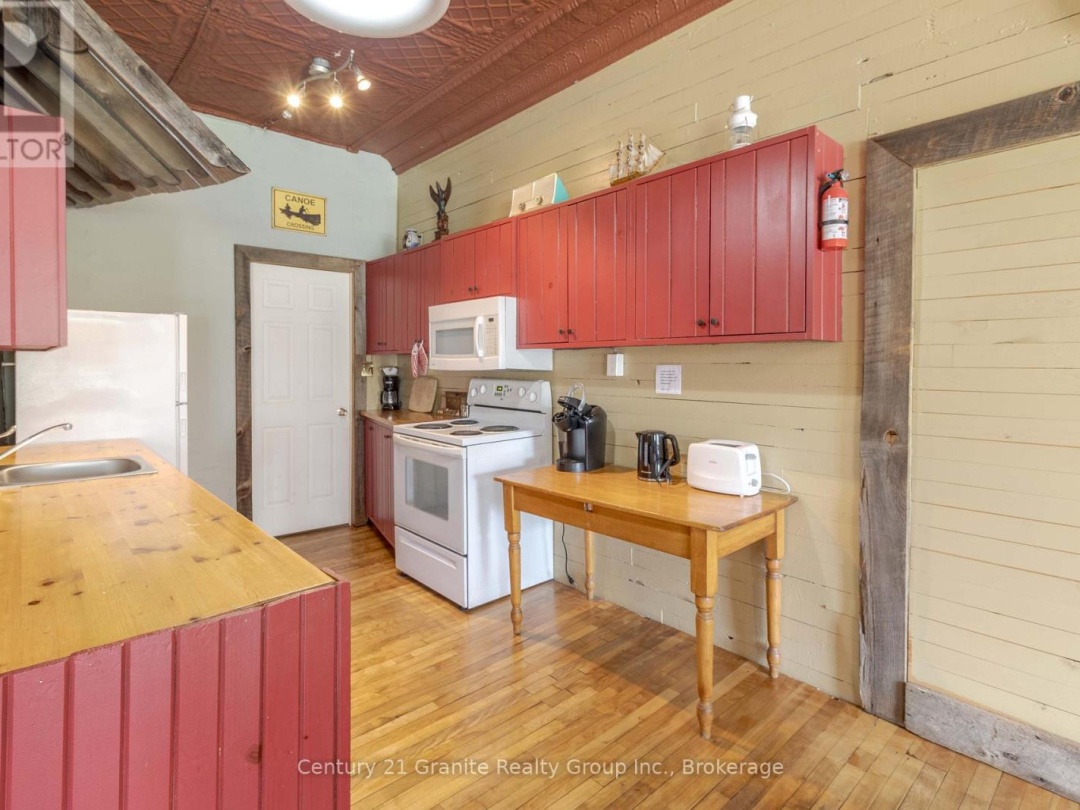 9271 HIGHWAY 118, Minden Hills (Minden)