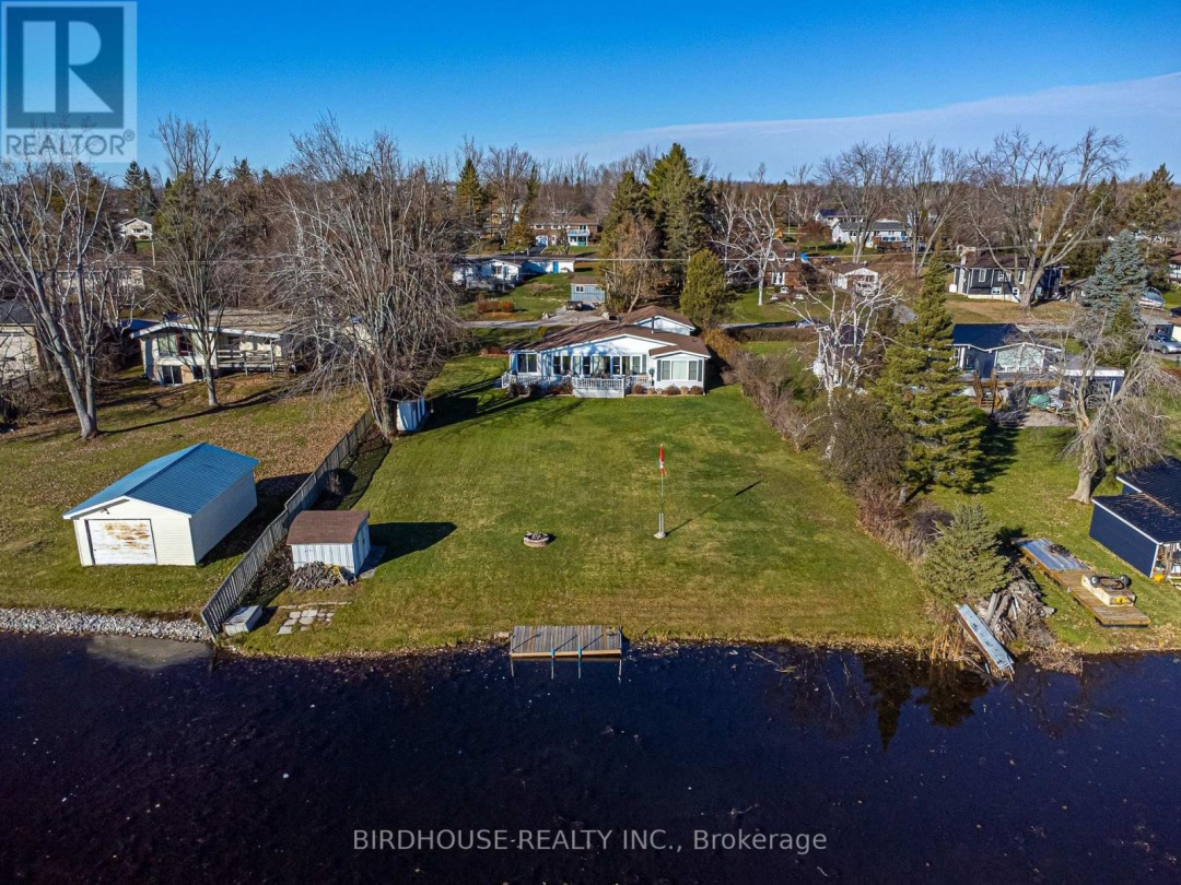 132 FENELON DRIVE, Sturgeon Lake