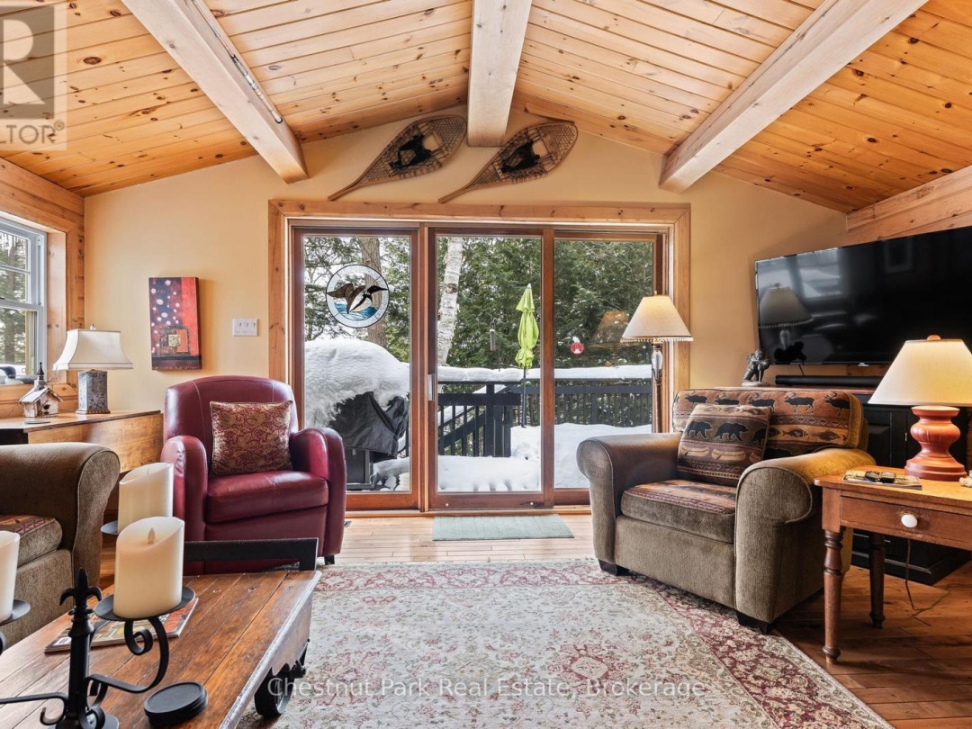 1173 WATTS ROAD, Kennisis Lake