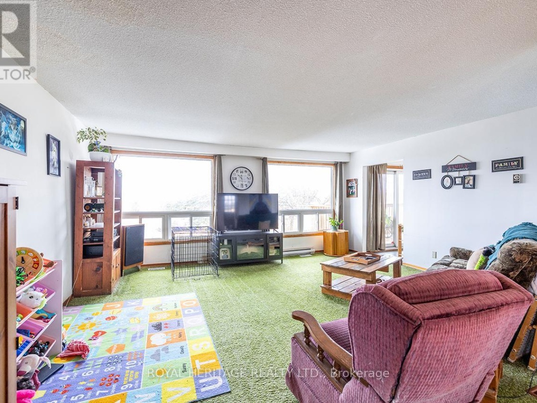 940 PORTAGE ROAD, Balsam Lake