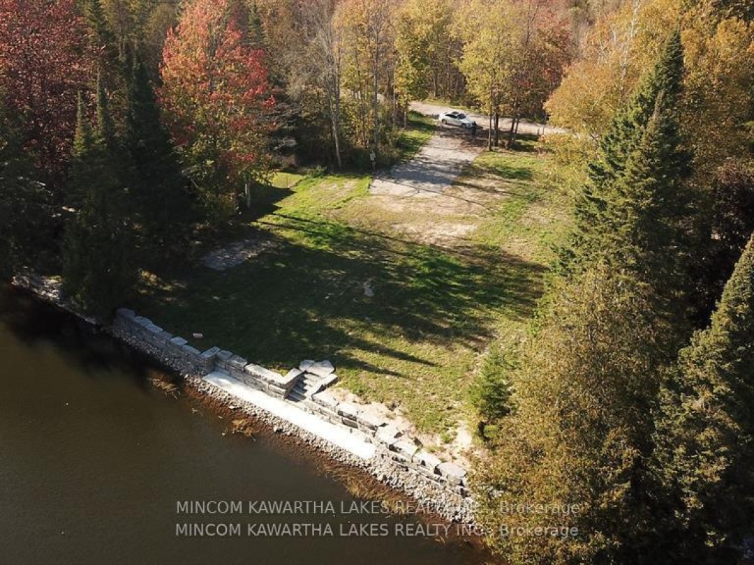 165 CEDARPLANK ROAD, Burnt Lake