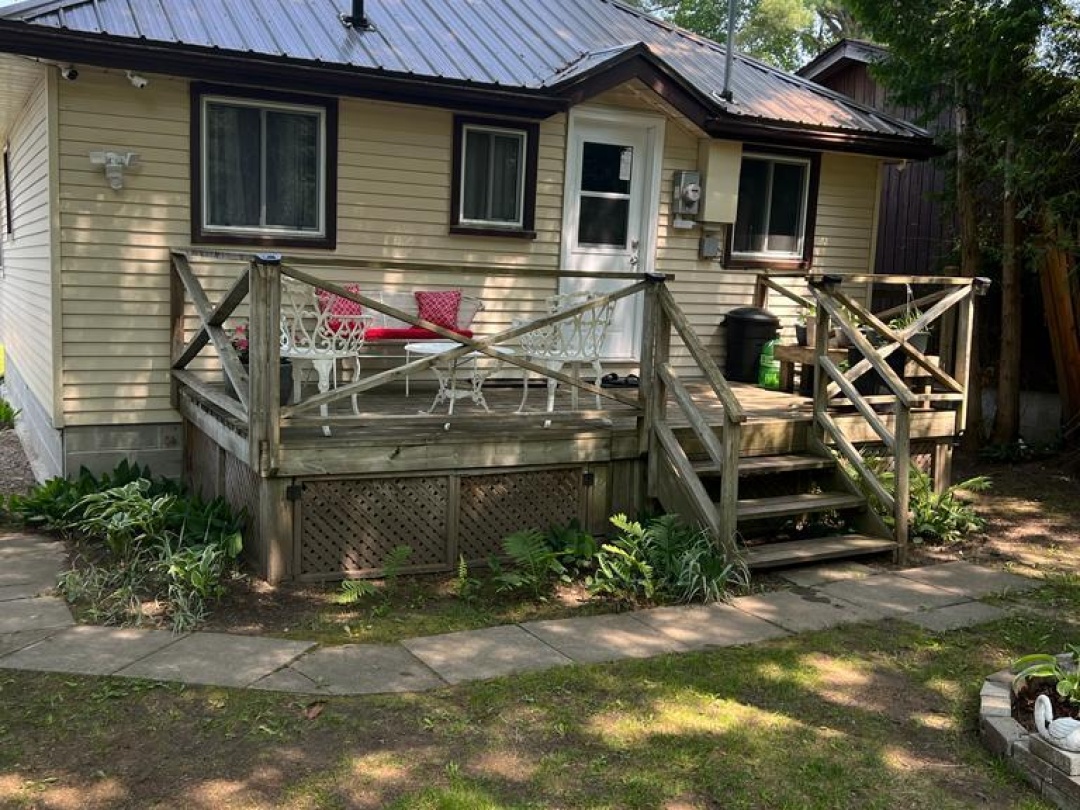 55 PARADISE ROAD, Trent-Severn Waterway