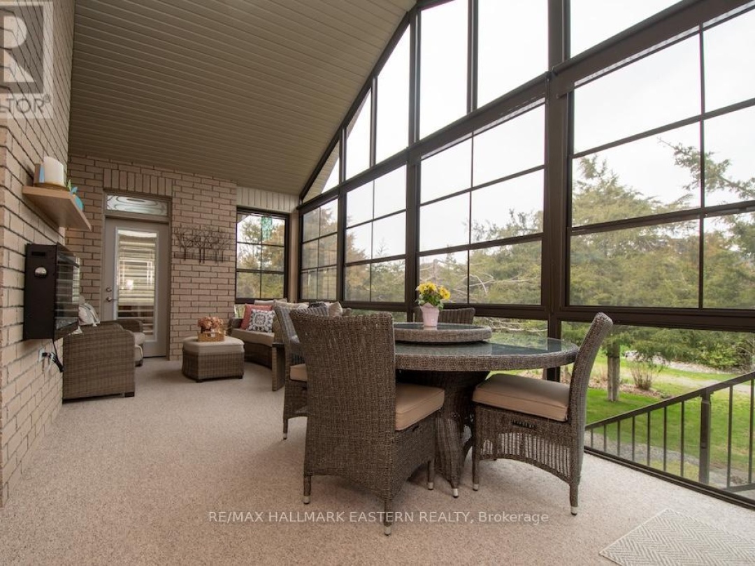 19 MARINA DRIVE, Pigeon Lake
