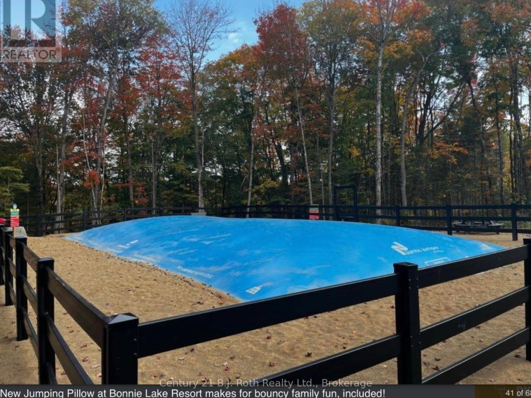 712 POPLAR CRESCENT, Bonnie Lake
