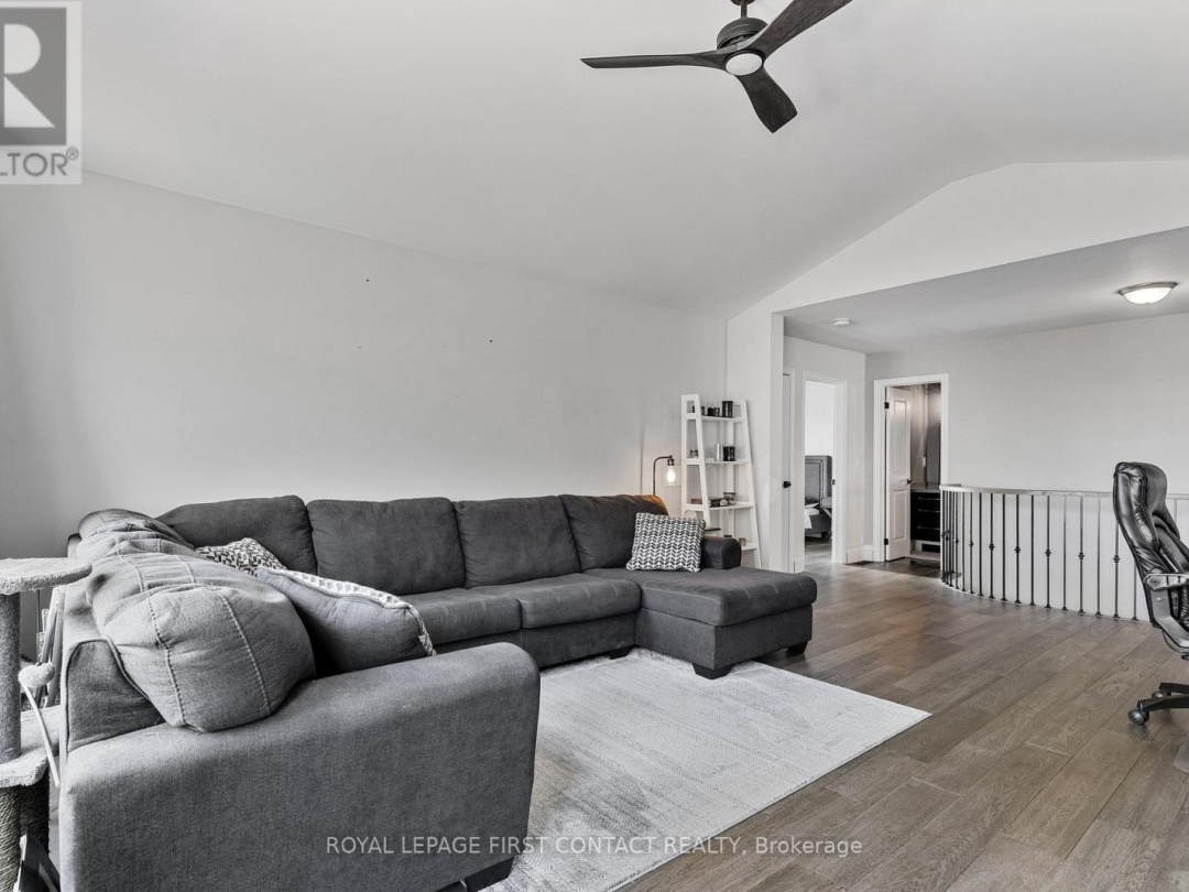 3075 ORION BOULEVARD, 