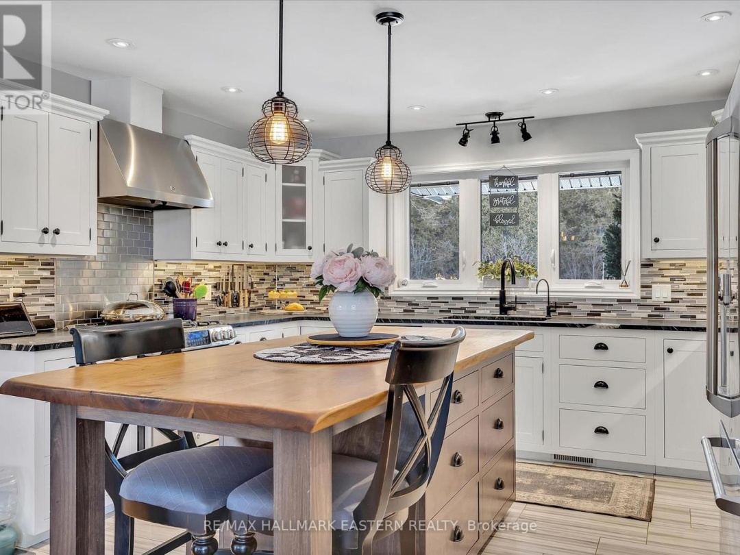 487 FAIRBAIRN ROAD, 