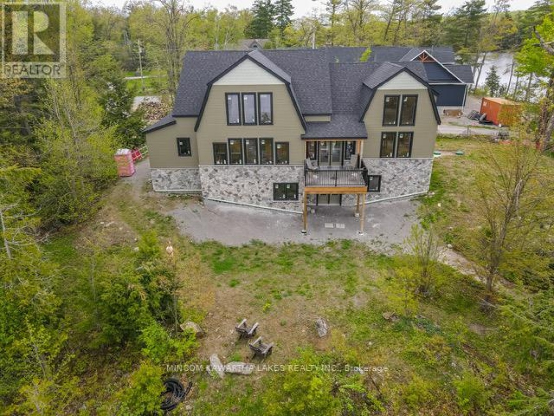 16 EVERGREEN WAY, Pigeon Lake