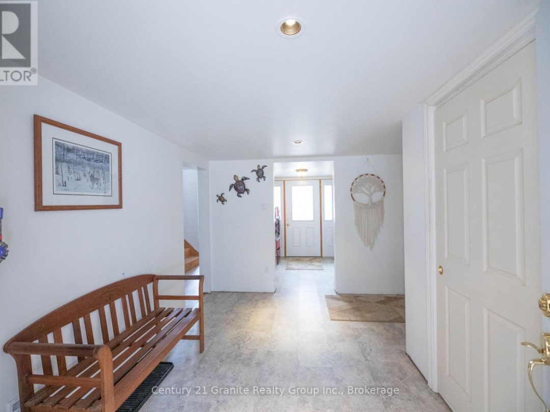 2011 WATTS ROAD, Little Kennisis Lake