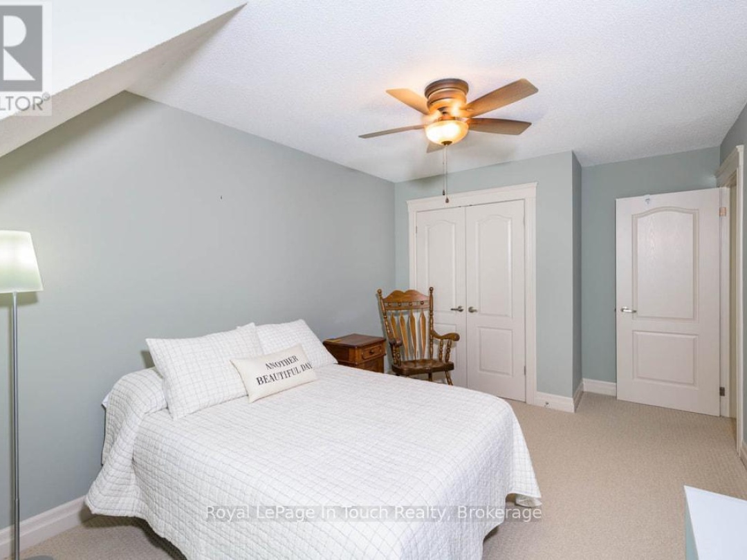 102 WYCLIFFE COVE, Georgian Bay