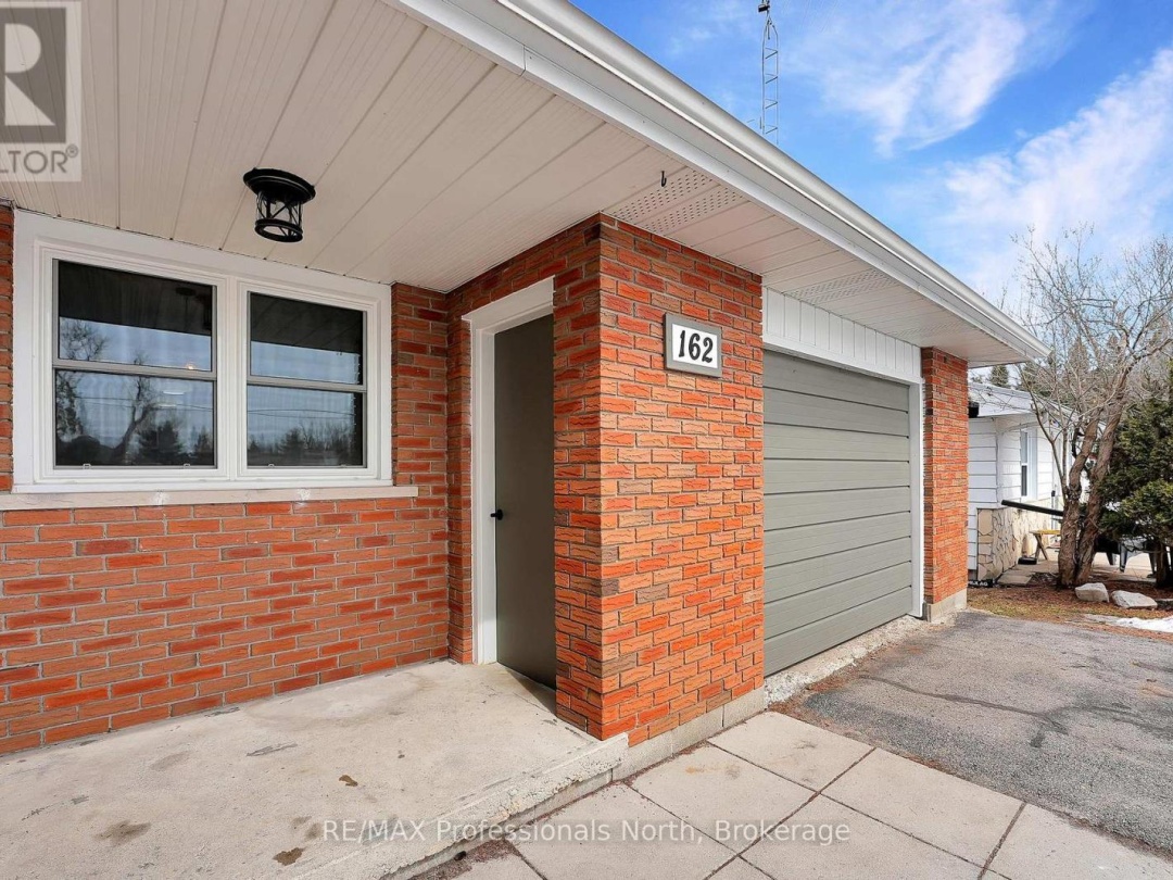 162 HILLSIDE DRIVE, Kawartha Lakes (Somerville)