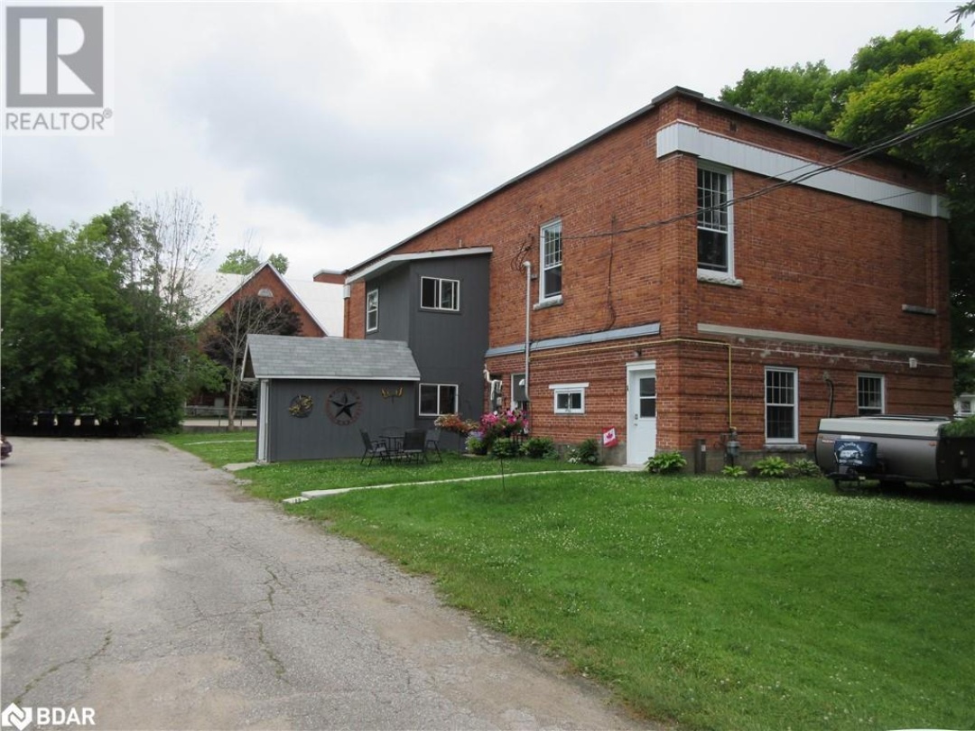 12 HARRIET Street, 