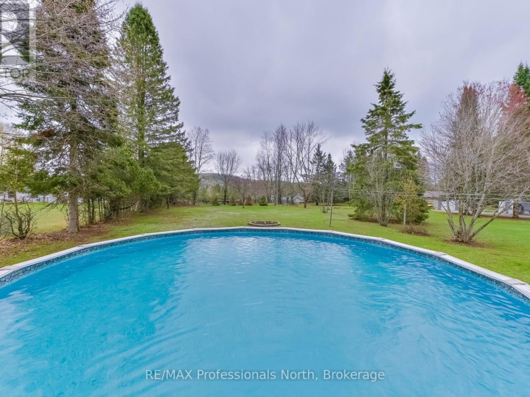 6 KNOB HILL COURT, Minden Hills (Anson)