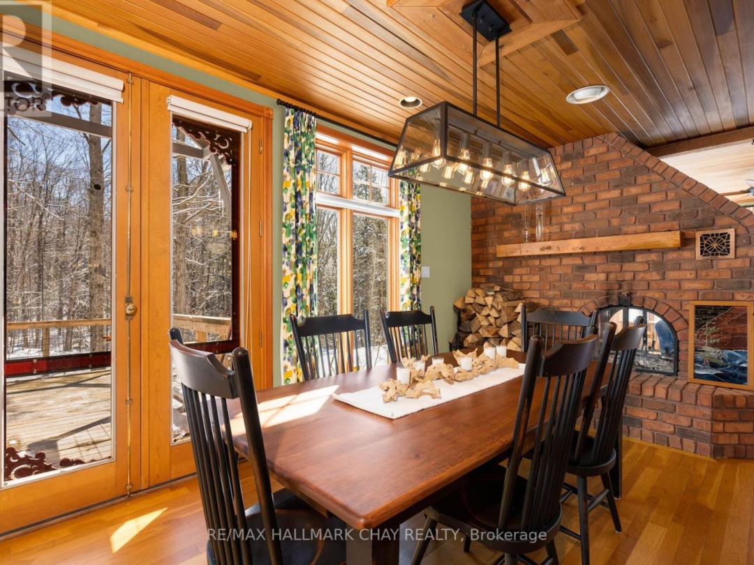 3778 VASEY ROAD, Tay