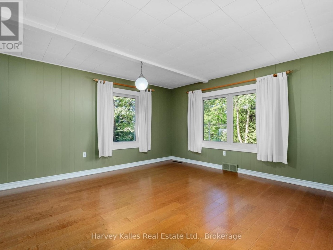 835 MUSKOKA ROAD 3 N, 