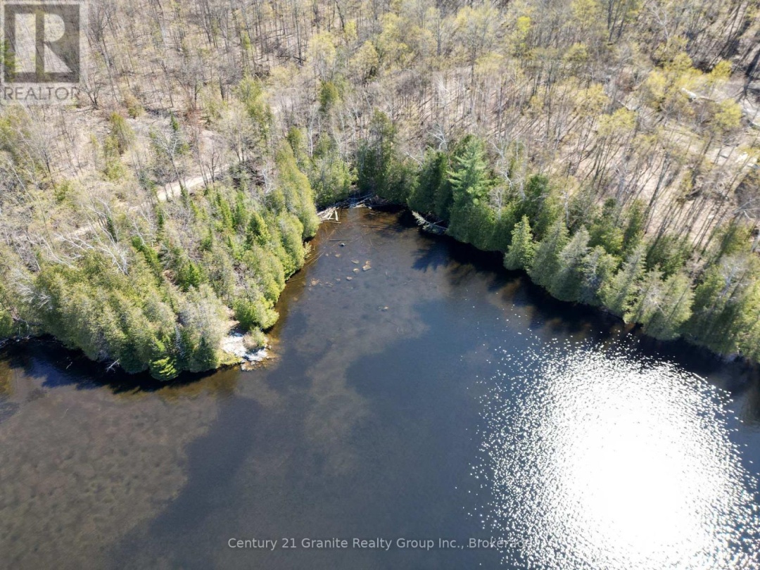 1325 ANDEK TRAIL, Salerno Lake
