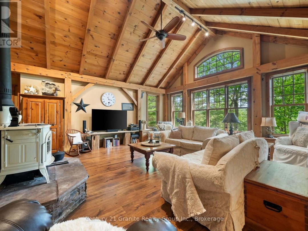 1031 ROTUNDA DRIVE, Contau Lake