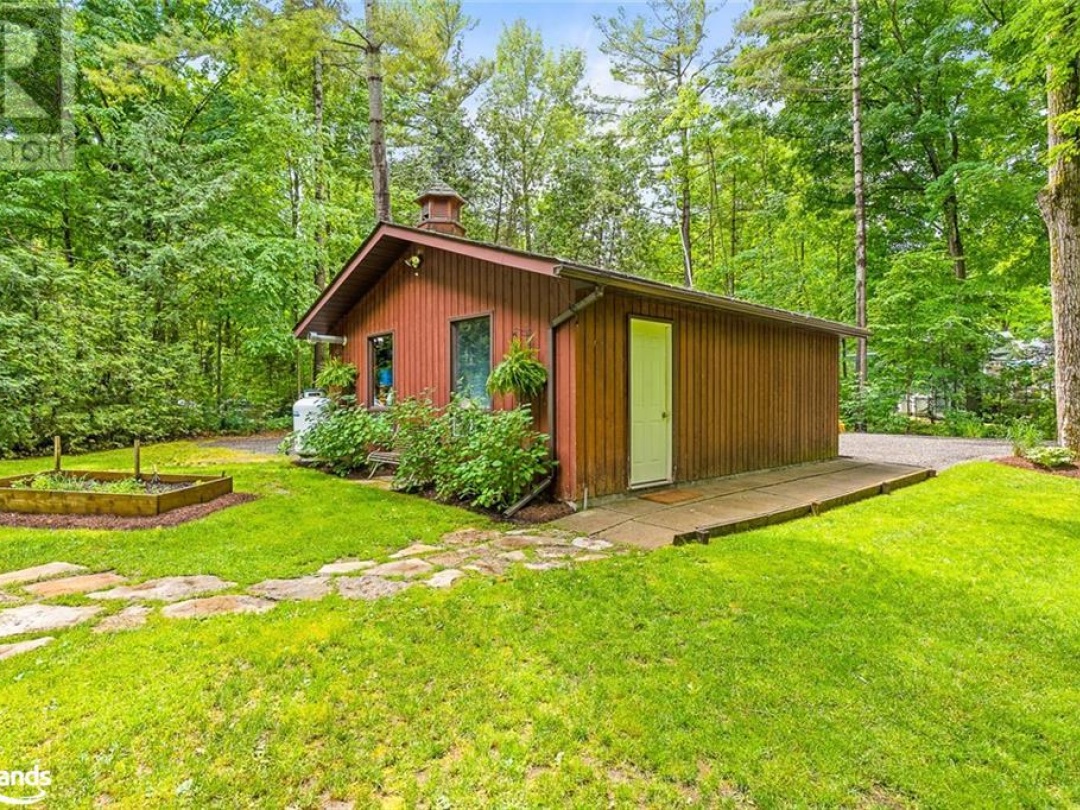 4 Mackenzie Place, Balsam Lake