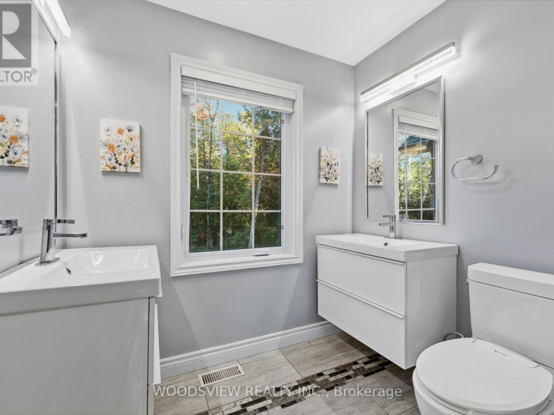 89 LITTLE SILVER WAY, 