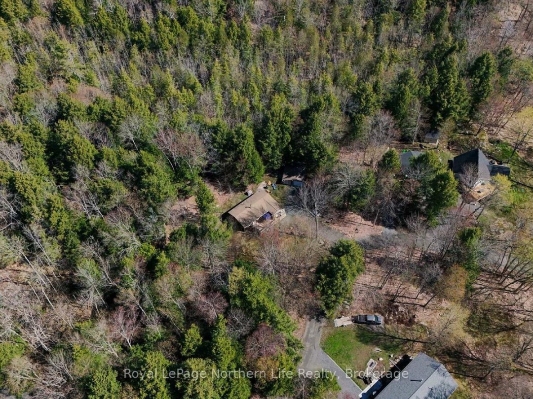 35 BRENNAN CIRCLE, Lake Vernon