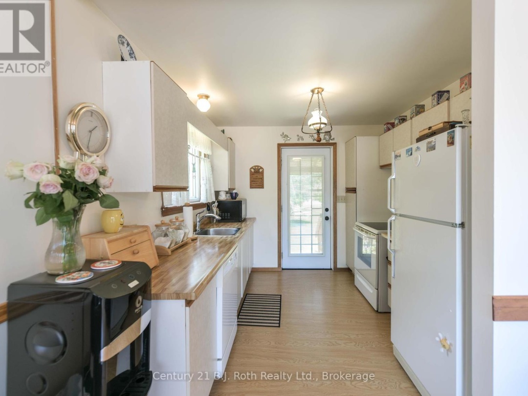 4202 CANAL ROAD, 