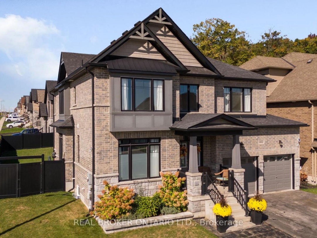 3032 MONARCH DRIVE, Orillia