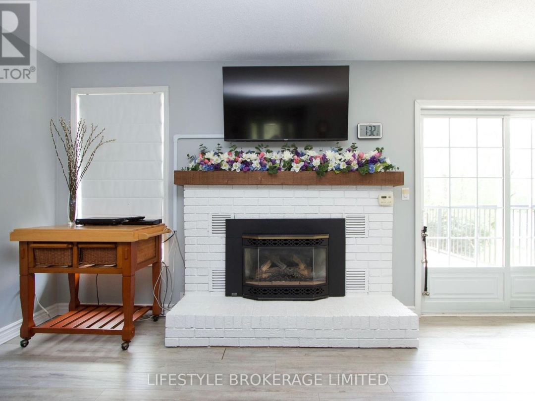 133 ROBMAR CRESCENT, Kawartha Lakes (Manilla)
