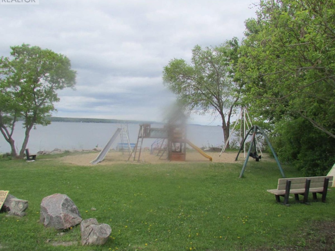 137 FIRST AVENUE, Tay (Port McNicoll)